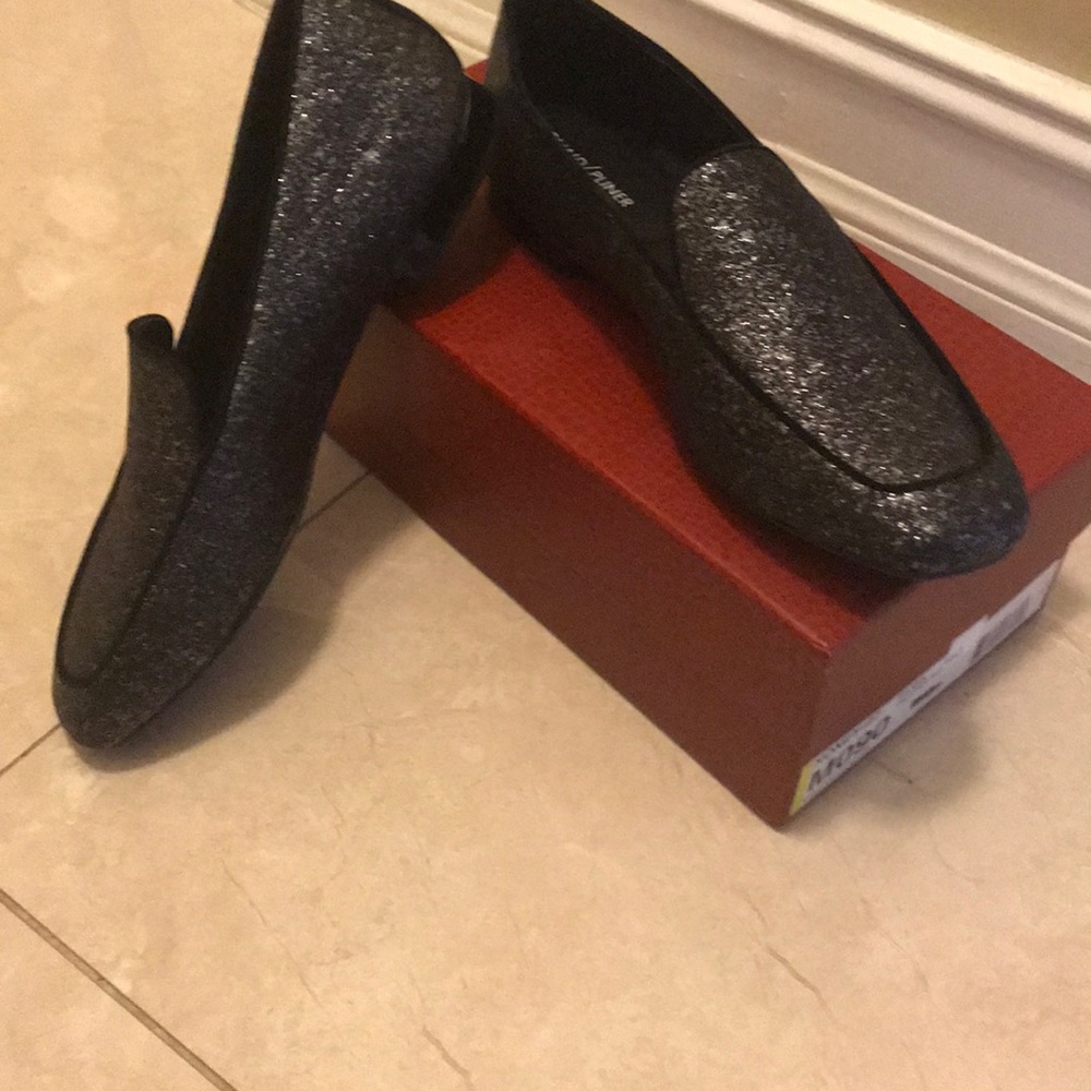 Donald/Pliner Shoes